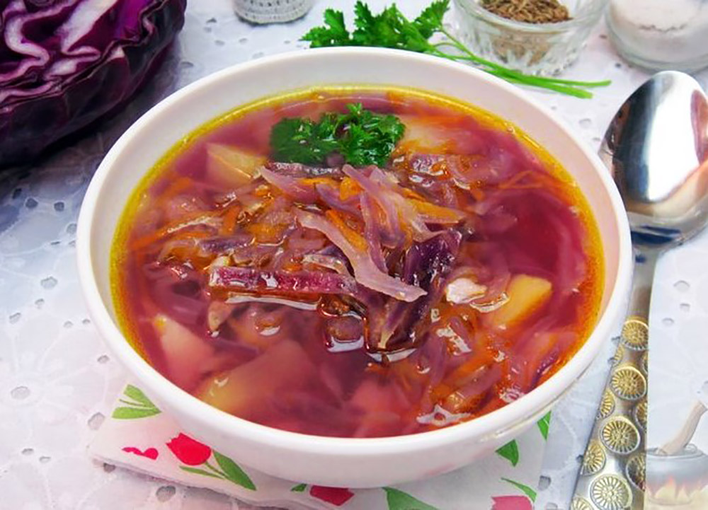 #9 Куриный суп с краснокочанной капустой - Рецепт от Russianfood- 23 идеи того, что приготовить из красной капусты