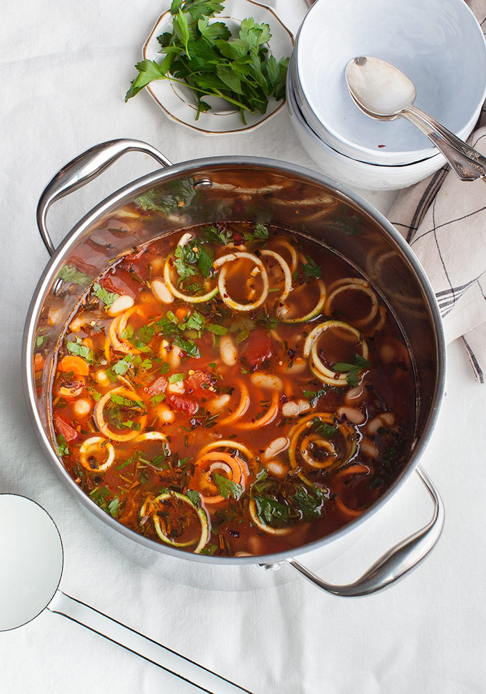 #13 Vegetable soup with zucchini/zucchini noodles Loveandlemons' recipe | 30+ zucchini recipe ideas 
