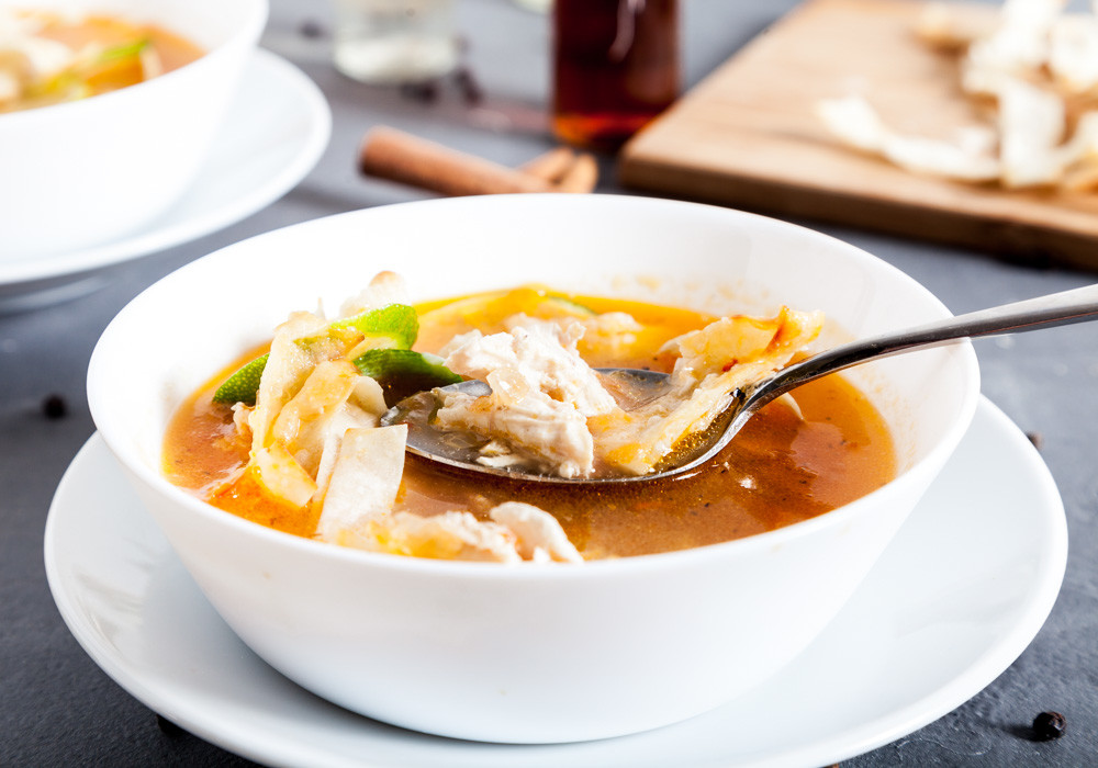 #10 Мексиканский лаймовый суп - Рецепт от Bayevskitchen | 30 простых рецептов из куриного филе