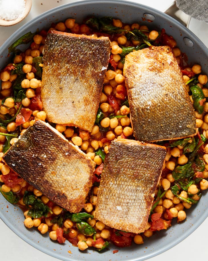 #30 Salmon with spinach and chickpeas.