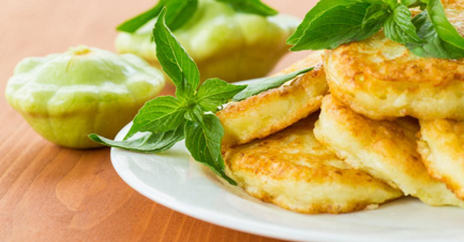 #10  Pancakes made of patissons with greens