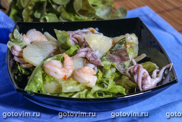 #4 Картофельный салат с морепродуктами