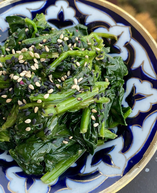 #8 Японский салат из шпината с кунжутной заправкой