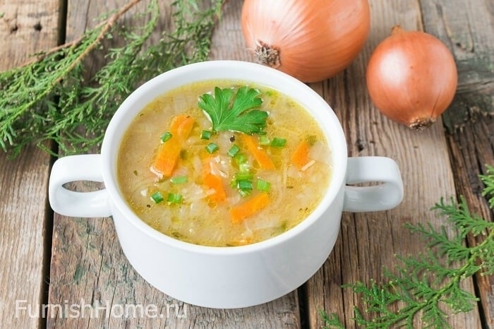 #10 Луковый суп с капустой на курином бульоне