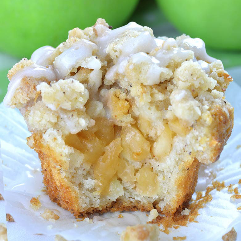 #12 Apple pie cupcakes with streusel crumble