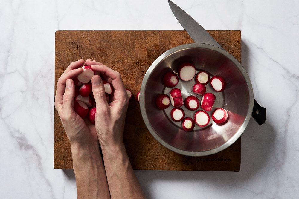 Transfer the radishes to a bowl