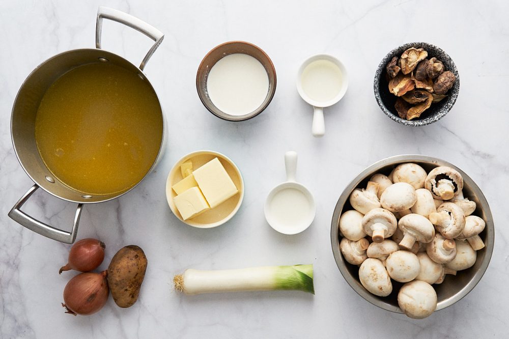 Інгредієнти для приготуівння грибного супу Хестона Блюменталя