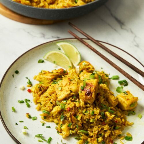 Thai style fried rice with chicken and curry