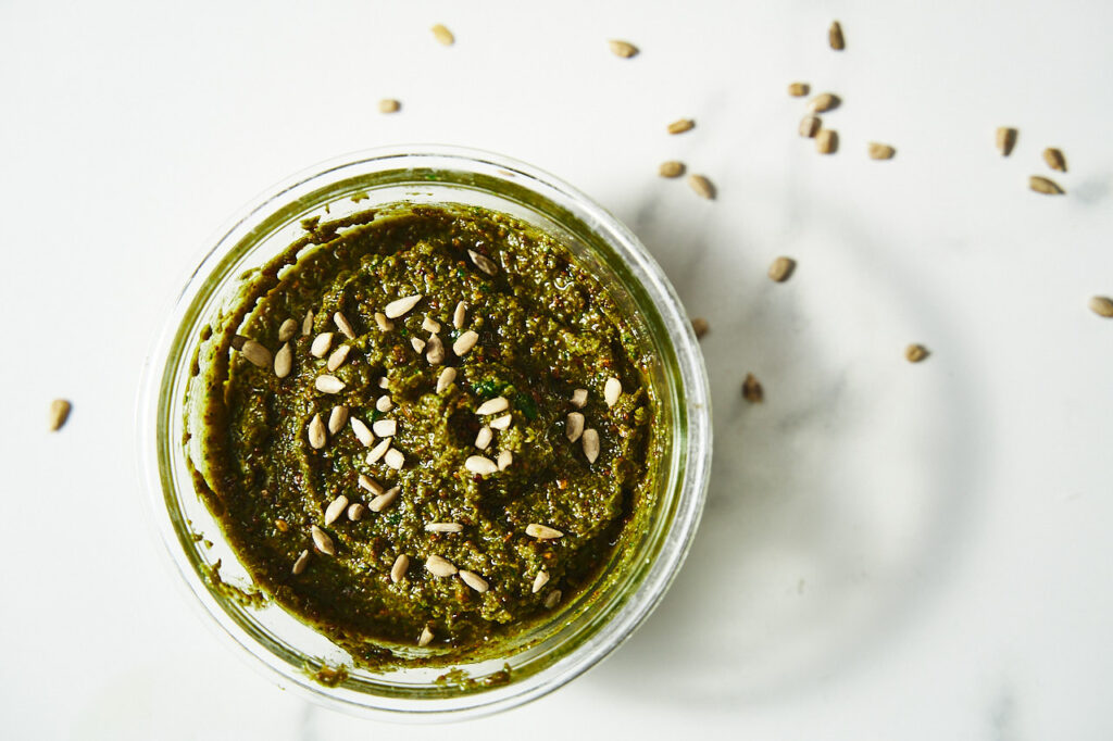 Ready-made pesto with sunflower seeds and spinach